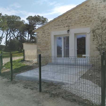 Appartement Meuble Et Tout Confort, Au Milieu De La Campagne Saint-Paul-Trois-Chateaux Exterior photo