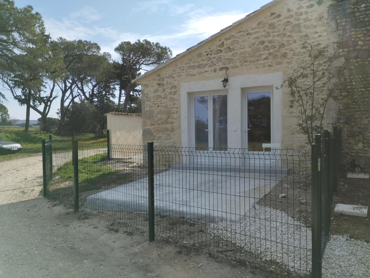 Appartement Meuble Et Tout Confort, Au Milieu De La Campagne Saint-Paul-Trois-Chateaux Exterior photo